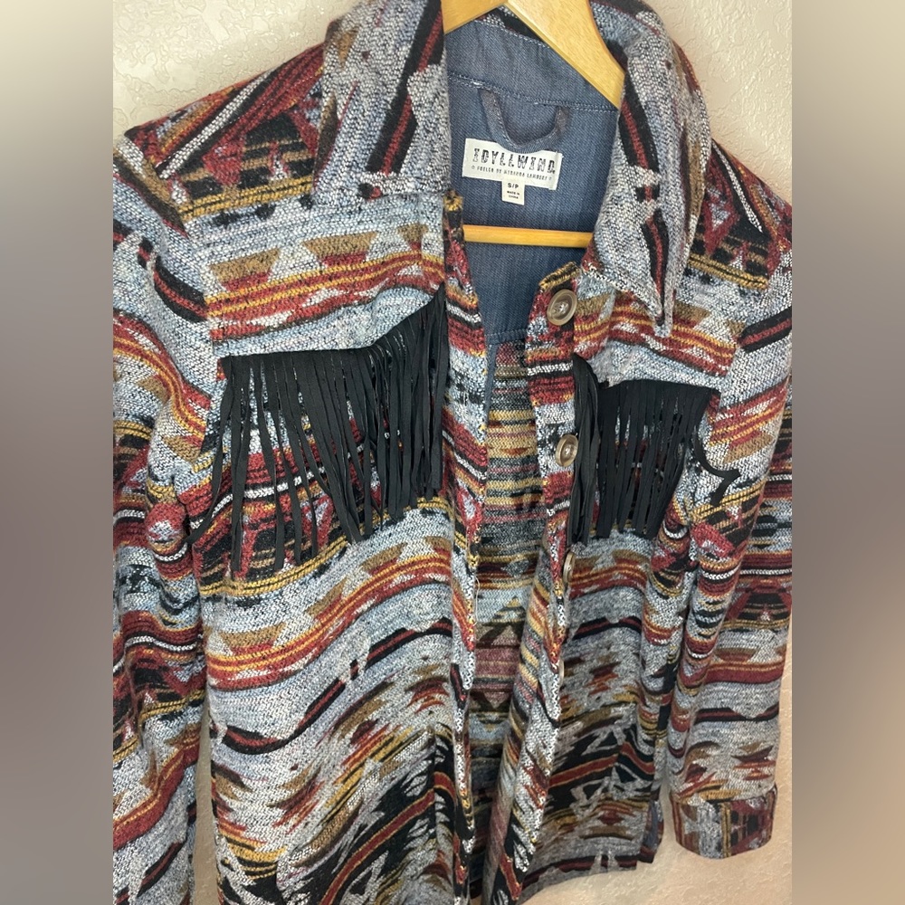 Idyllwind fringe western jacket.  Woman’s size small.
